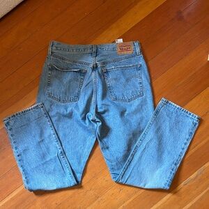 Levi's Women's Blue Straight Jeans